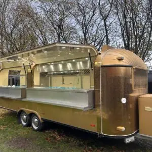 3.0m Stainless Steel Airstream — Fridge & Extraction